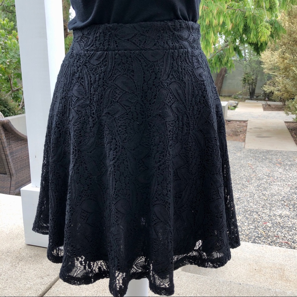Target xhilaration Black Lace Skater Skirt, size S - Picture 5 of 11